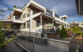 Amalia Center